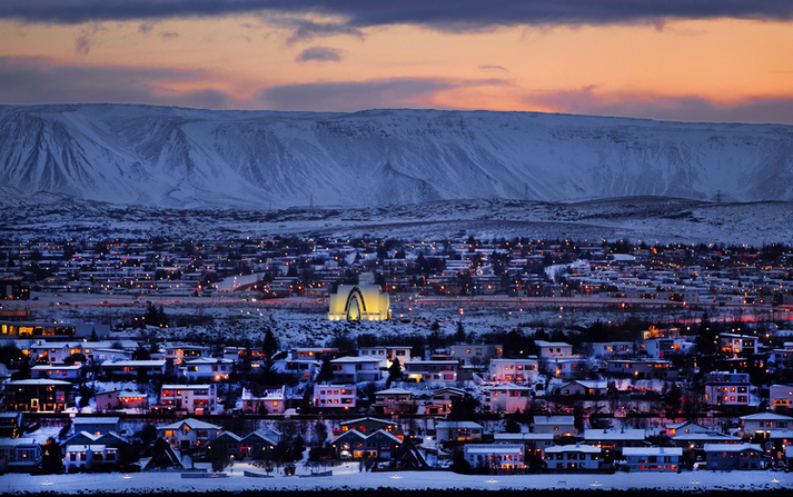 Ökumaðurinn var að aka Hafnarfjarðarveg áleiðis til Reykjavíkur.