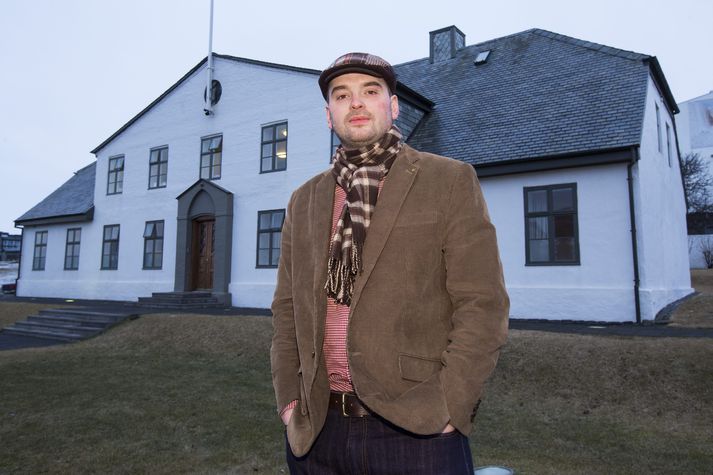 Ásmundur Einar Daðason, aðstoðarmaður forsætisráðherra og þingmaður, segist ekki á leið í ríkisstjórn svo hann viti. Hins vegar muni hann sinna þeim störfum sem forsætisráðherra feli honum á hverjum tíma hver svo sem þau séu.