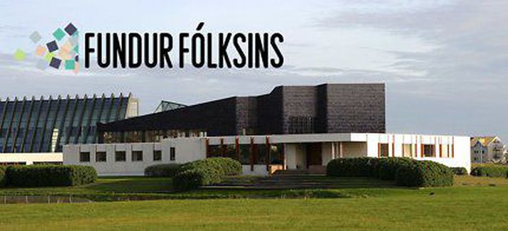 Bein útsending verður úr Norræna húsinu í dag.