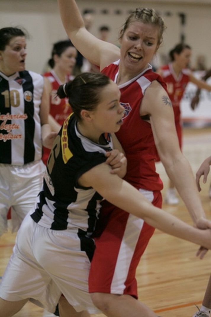 Valsarinn Signý Hermannsdóttir í leik gegn KR.