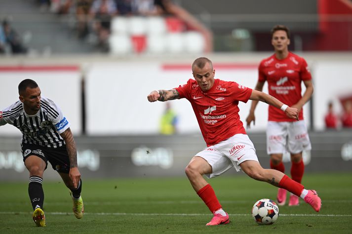 Kristall Máni Ingason og félagar í Brann eru nálægt því að komast í Sambandsdeild Evrópu.