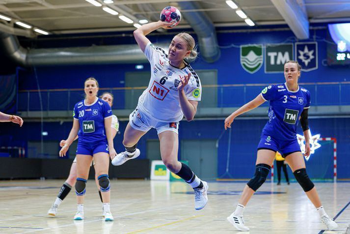 Harpa Valey Gylfadóttir og liðsfélagar hennar í ÍBV unnu góðan sigur gegn Fram í Olís-deild kvenna í handbolta í dag.