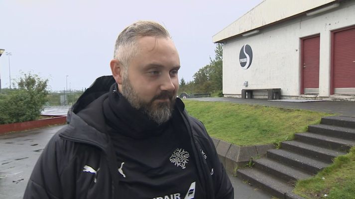 Davíð Snorri Jónasson, þjálfari U-21 árs landsliðs karla, segir að framtíð íslenska fótboltans sé björt.