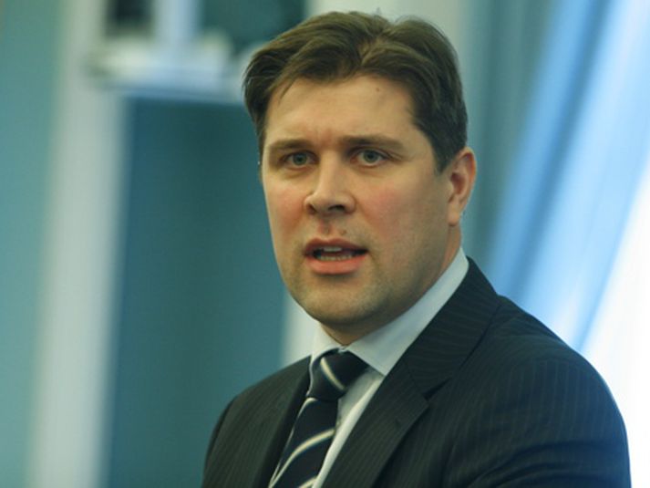 Bjarni Benediktsson vill taka með jákvæðu hugarfari á móti hugmyndum fyrirtækisins E.C.A. 
