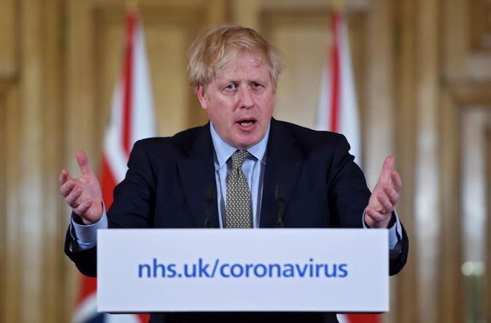 „Þið verðið að halda ykkur heima" sagði Boris Johnson í ávarpi sínu nú í kvöld. 