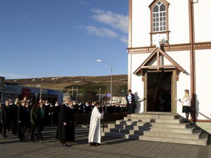 Hart var tekist á um heimild presta til að staðfesta samvist samkynhneigðra á Prestastefnu í vor.