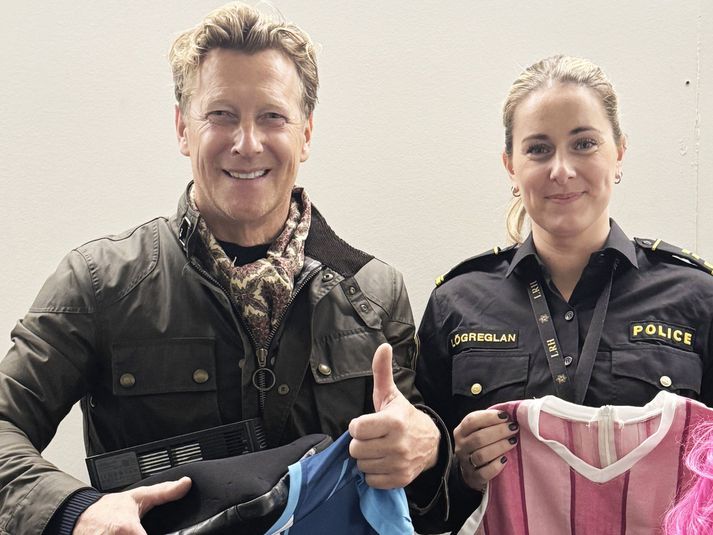 Magnús Scheving sótti þýfið til lögreglunnar í hádeginu í gær. 