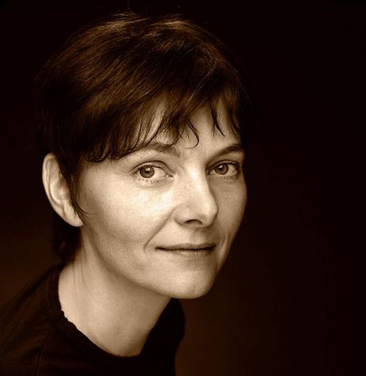 Steinunn Sigurðardóttir segir það afar mikilvægt fyrir fólk í tískubransanum að fá stóra verslun eins og Takashimaya á bak við sig.