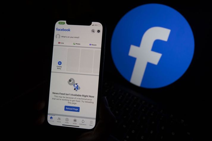 Facebook, Instagram, Messenger og WhatsApp lágu allir niðri milli klukkan 15:30 og um 22:00 í gær.