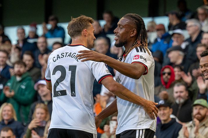 Alex Iwobi skoraði sigurmarkið gegn Hull í dag.
