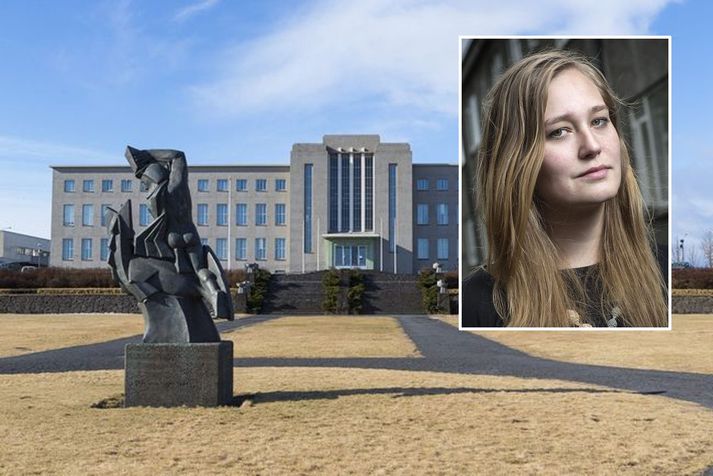 María Rut Kristinsdóttir er fomaður Stúdentaráðs sem ætlar í mál við LÍN.