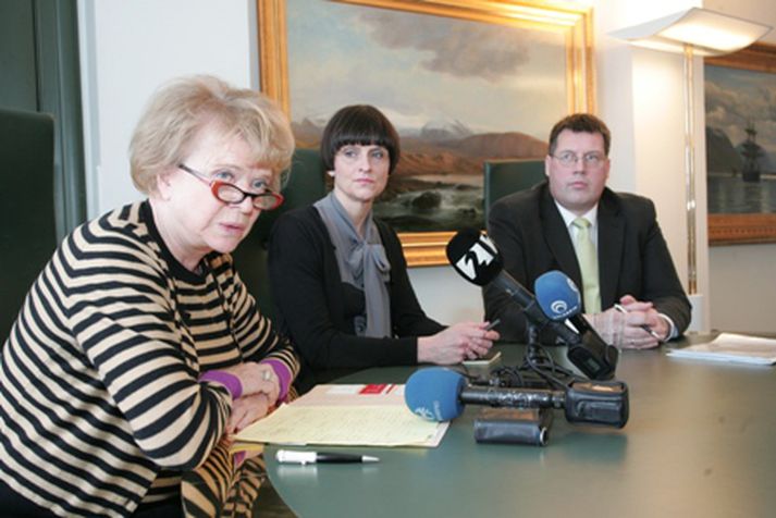 Eva Joly ásamt Ólafi Haukssyni, sérstökum saksóknara, og Rögnu Árnadóttur dómsmálaráðherra. Mynd/ Daníel.