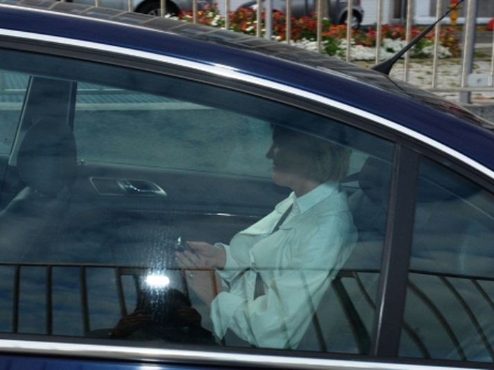 Hanna Birnir á leið úr Ráðhúsinu eftir sex tíma maraþonfund í dag.