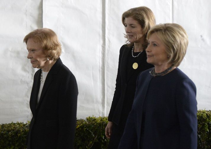 Clinton við útför Nancy Reagan.