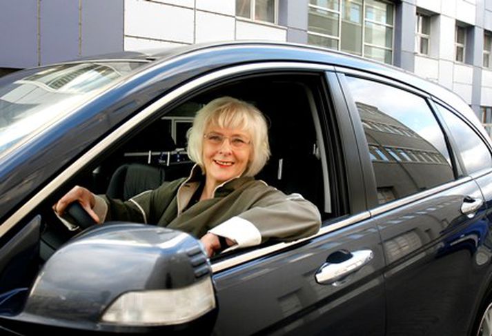 Jóhanna Sigurðardóttir er búin að skrifa forsætisráðherrum í Bretlandi og Hollandi bréf vegna Icesave málsins. Mynd/ GVA.