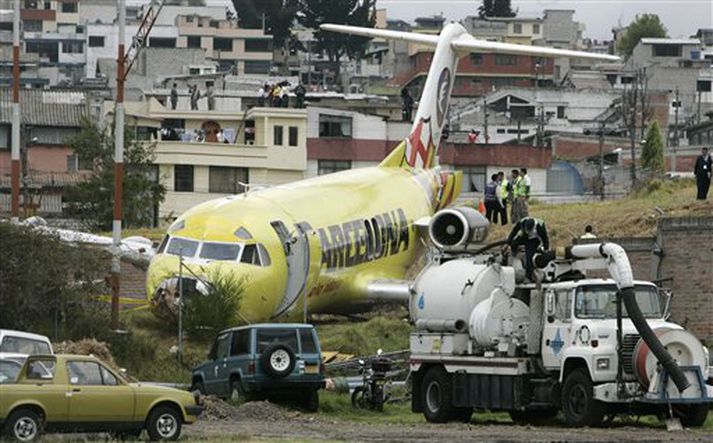 Fokker vélin utan brautar.