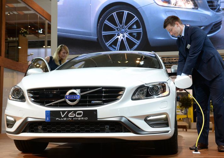 Tengiltvinnbílum (e. Plug-in-Hybrid) var spáð miklum vinsældum á Norðurlöndum. Þeir nýtast þar sem lengra er á milli hleðslustöðva.