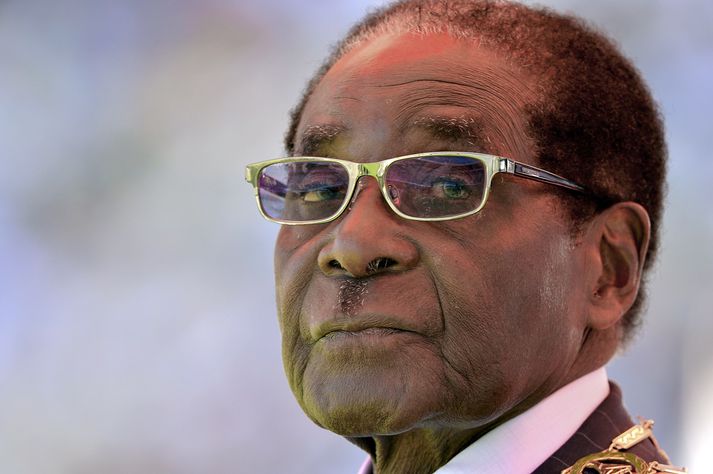 Robert Mugabe, forseti Simbambve.