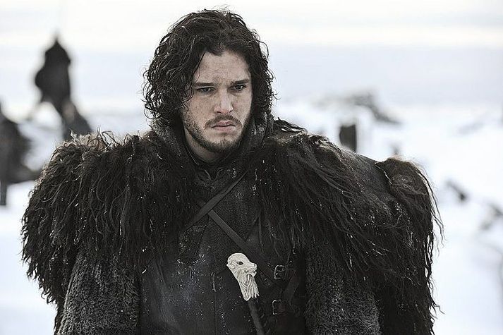 Leikarinn Kit Harrington hefur heimsótt Ísland síðustu tvö ár. Ekki liggur fyrir hvort hann verður í föruneyti þáttanna að þessu sinni.