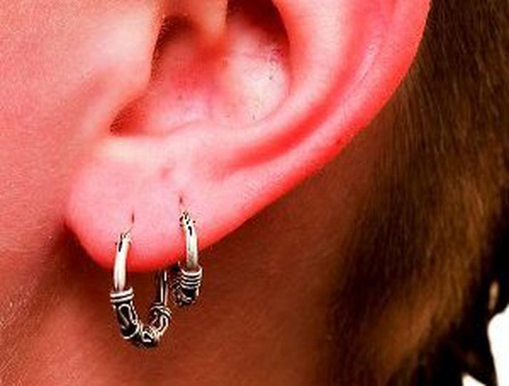 Viðurkennt er að gata eyru en nú færast gatanir á kynfærum í vöxt