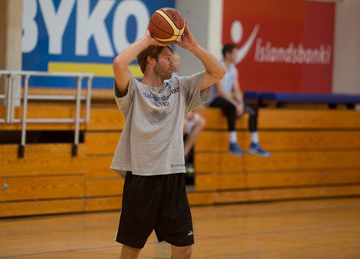 Jón Arnór Stefánsson æfði auðvitað í Dallas Mavericks-bol.