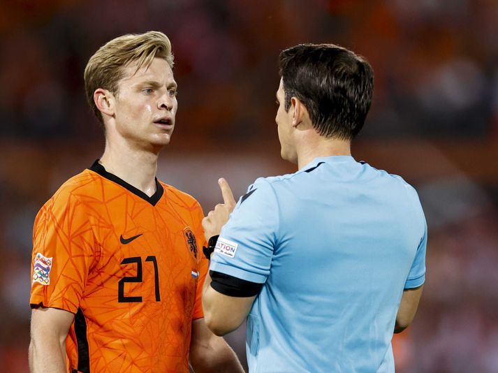 Frenkie de Jong verður ekki með á morgun.