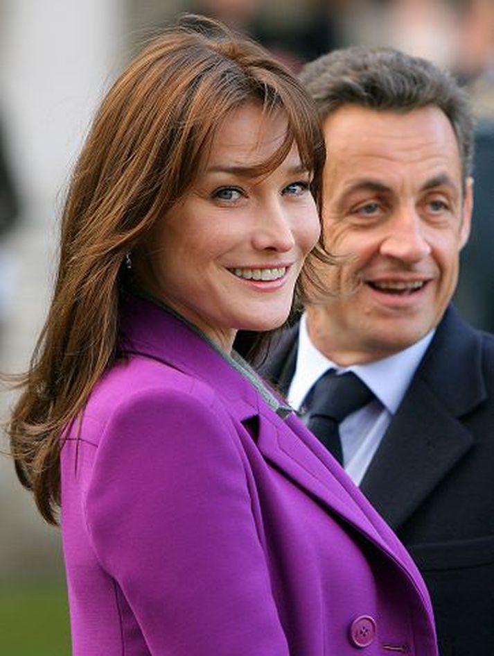 Carla Bruni-Sarkozy leikur í nýrri mynd Woody Allen.