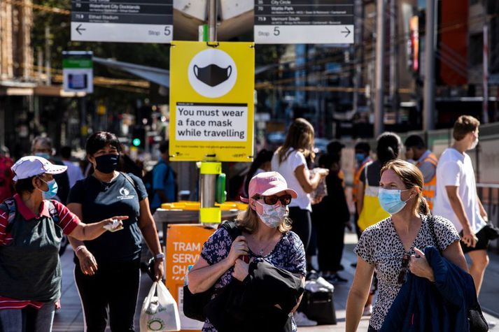 Allar fjöldasamkomur hafa verið bannaðar í Melbourne.