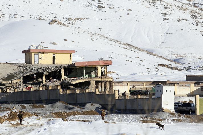 Árásin var gerð í héraðinu Maidan Wardak sem er rétt fyrir utan höfuðborgina Kabúl.