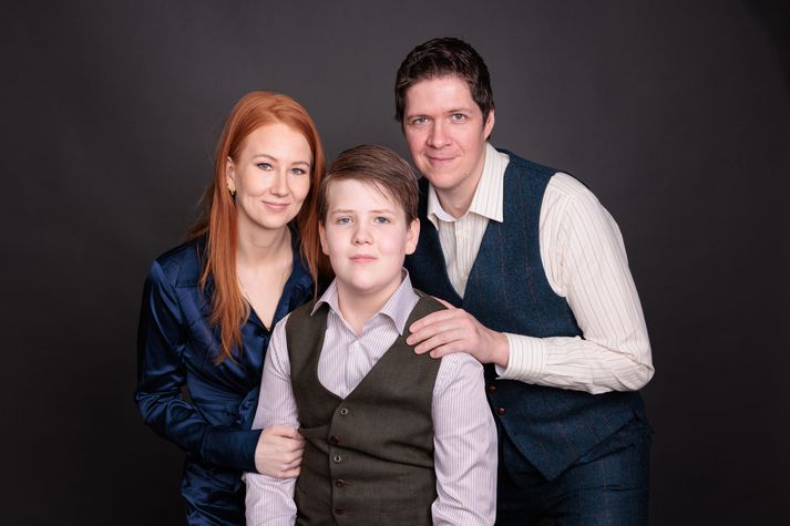Hafdís Ragnarsdóttir, Ingvi Teitsson sonur hennar og Teits Magnússonar. Fjölskyldan hefur þurft að ganga í gegnum mikla erfiðleika vegna veikinda Ingva. 