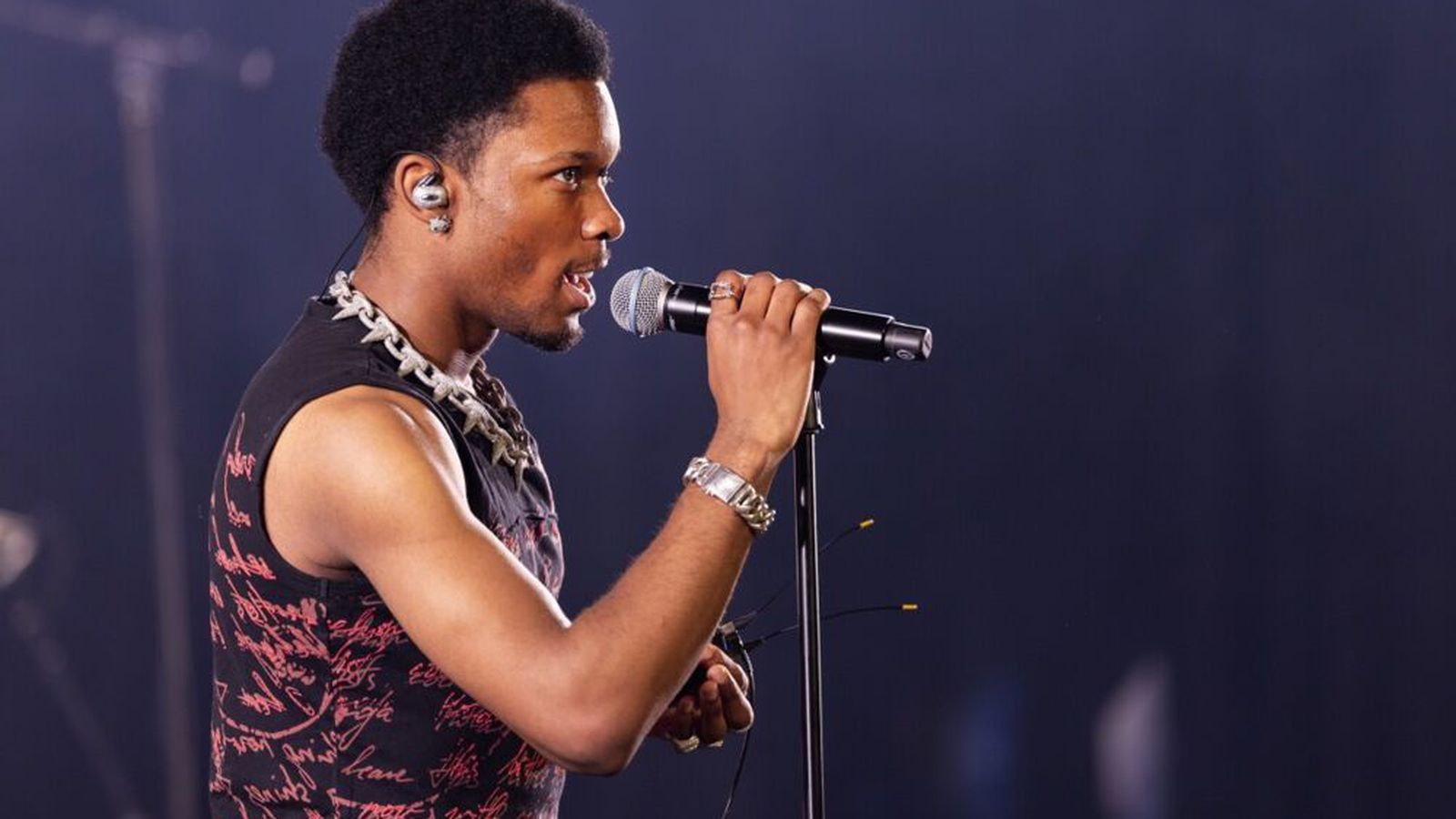 D4vd hand­tekinn vegna gruns um að hafa banað tánings­stúlku