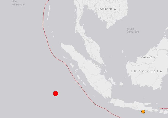 Skjálftinn varð suðvestur af Súmötru.