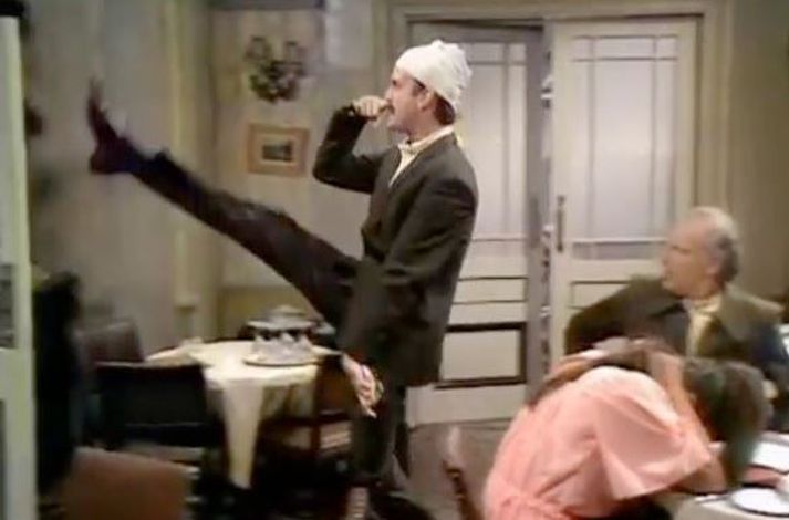 Basil Fawlty í túlkun John Cleese í umræddum þætti.