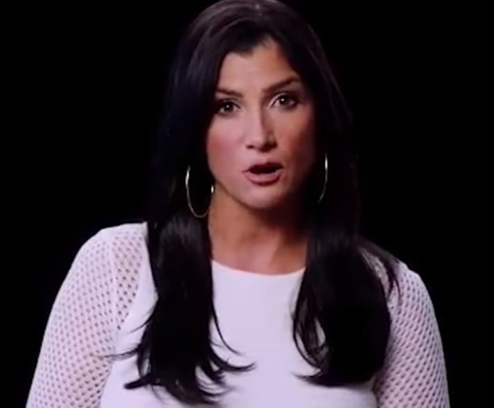 Ræða Loesch í myndbandi NRA er sérstaklega heiftúðug í garð New York Times.