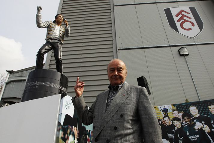 Al-Fayed er ánægður með styttuna.