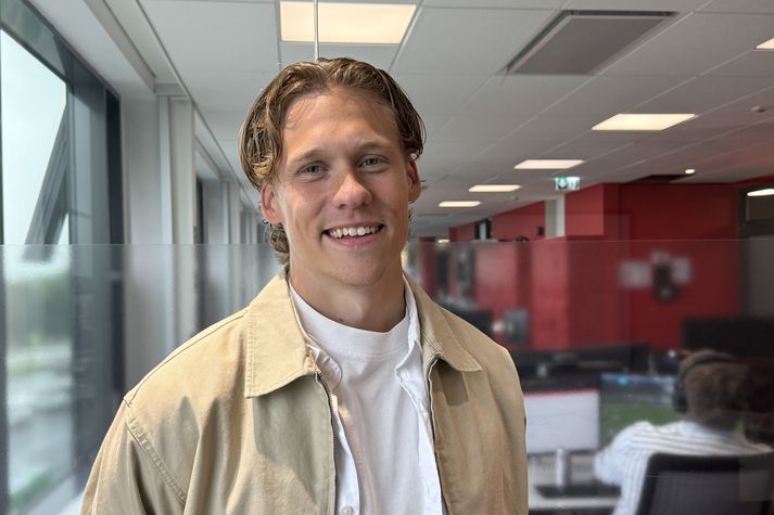 Gyrðir Hrafn Guðbrandsson sinnir viðskiptum samhliða boltanum.