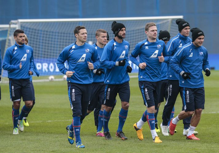 Strákarnir á æfingu á Maksimir-leikvanginum í dag