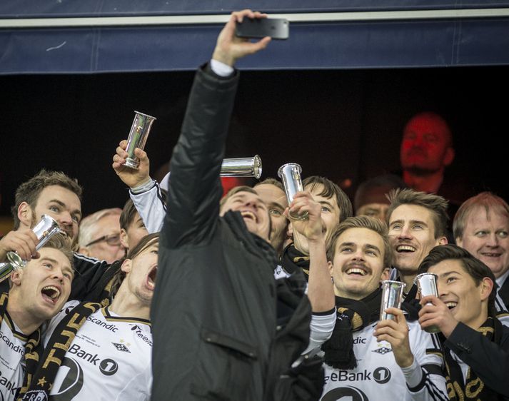 Hólmar Örn Eyjólfsson og félagar í Rosenborg eru komnir áfram.