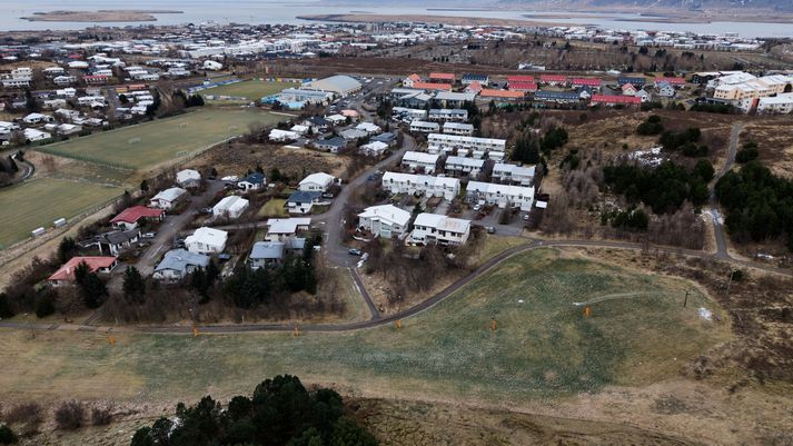 Á myndinni má sjá skíðasvæðið og tengingu við Dalhús. 