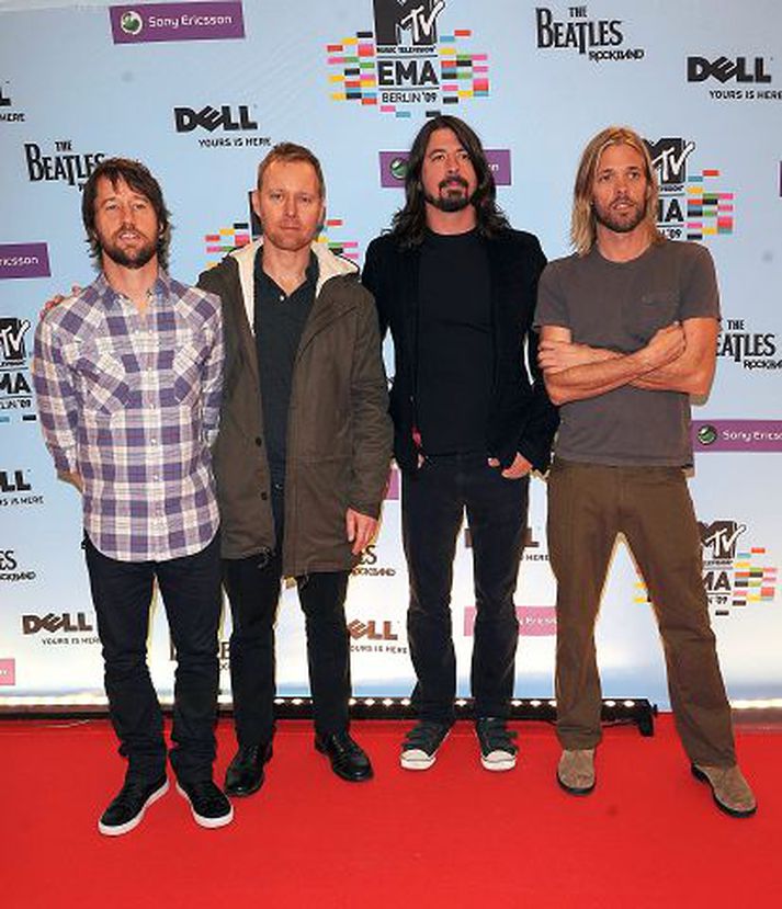 Foo Fighters Upptökum er lokið á sjöundu hljóðversplötu Foo Fighters og kemur hún út í vor. Nordicphotos/Getty