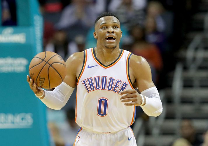 Westbrook snýr fljótt aftur út á völlinn.