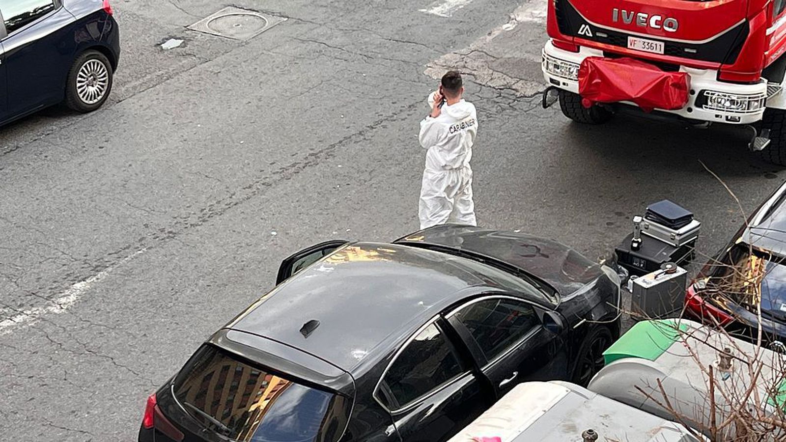 Vopnaðir ræningjar héldu 25 í gíslingu í banka á Ítalíu