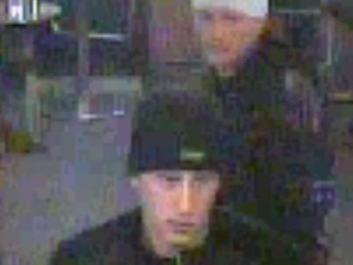 Þetta eru mennirnir sem lögfreglan leitar