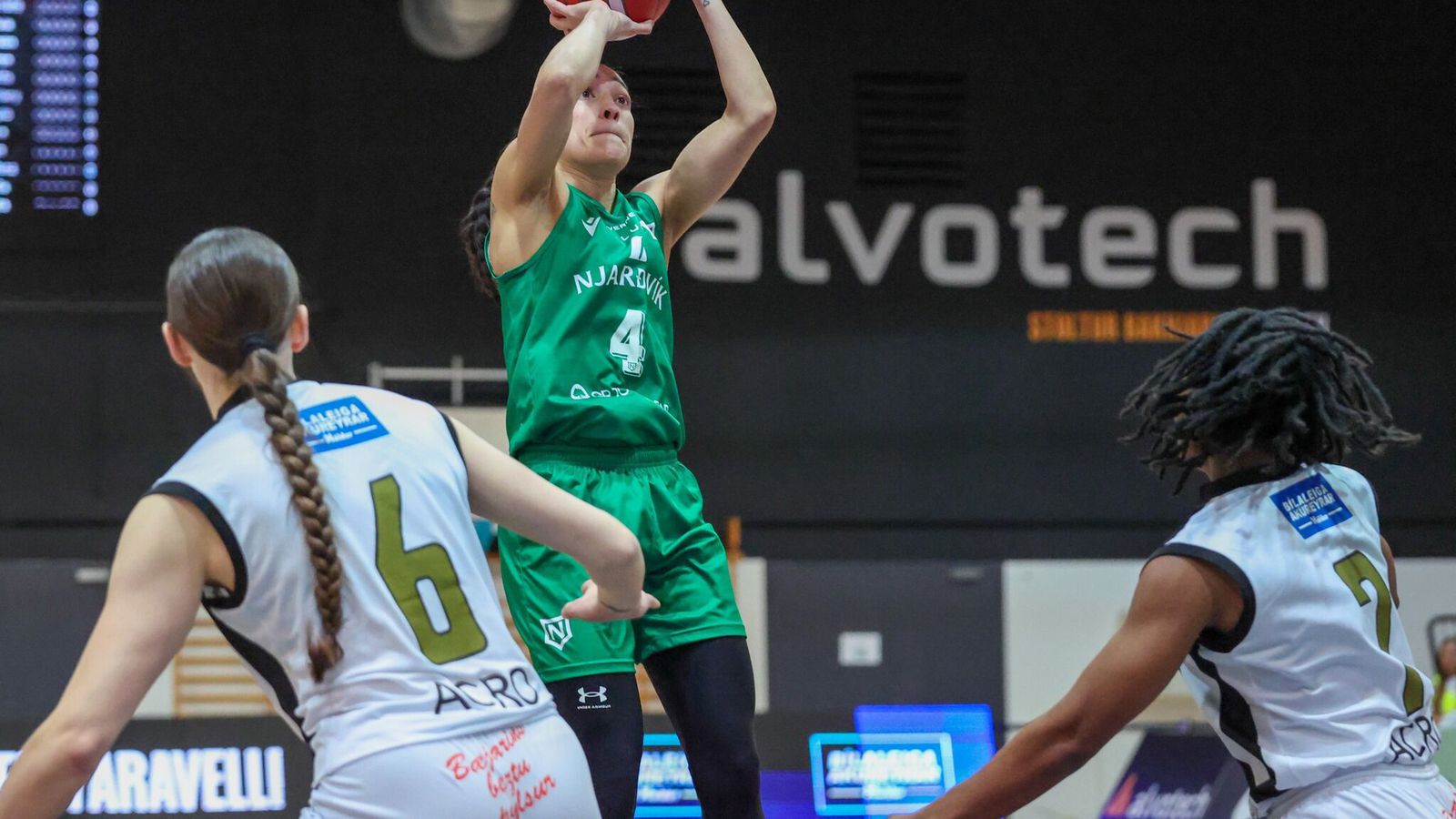 Njarð­vík - Grinda­vík | Hver veitir fyrsta höggið?