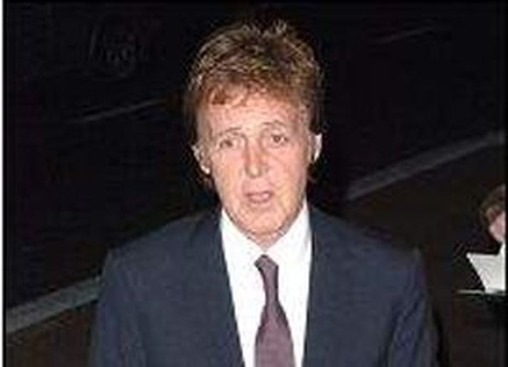 Paul McCartney. Allt myndefni sem tengist Heather Mills hefur verið fjarlægt af tónleikadiski sem Bítillinn fyrrverandi gefur út á næstu dögum.