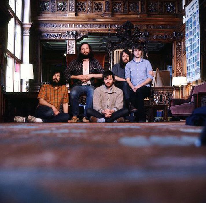 Fleet foxes
