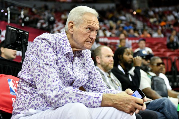 Jerry West hefur verið frábær innan sem utan vallar í störfum sínum í NBA deildinni í körfubolta.