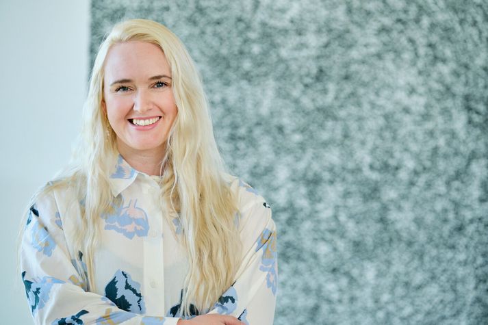 „Þó flestir vænti að vextir muni lækka á komandi misserum, er engu að síður útlit fyrir að rekstrarumhverfi fyrirtækja verði krefjandi í vetur," segir Erna Björg Sverrisdóttir, aðalhagfræðingur Arion banka