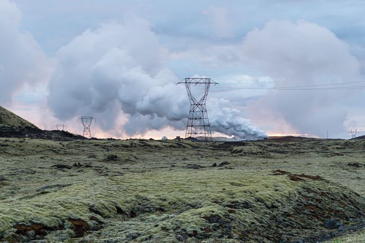 Frá Hellisheiði þar sem upptök skjálftans var að finna.