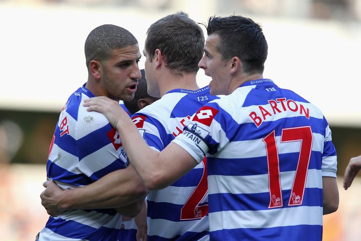 Taarabt fagnar hér með Heiðari Helgu og Joey Barton um helgina.
